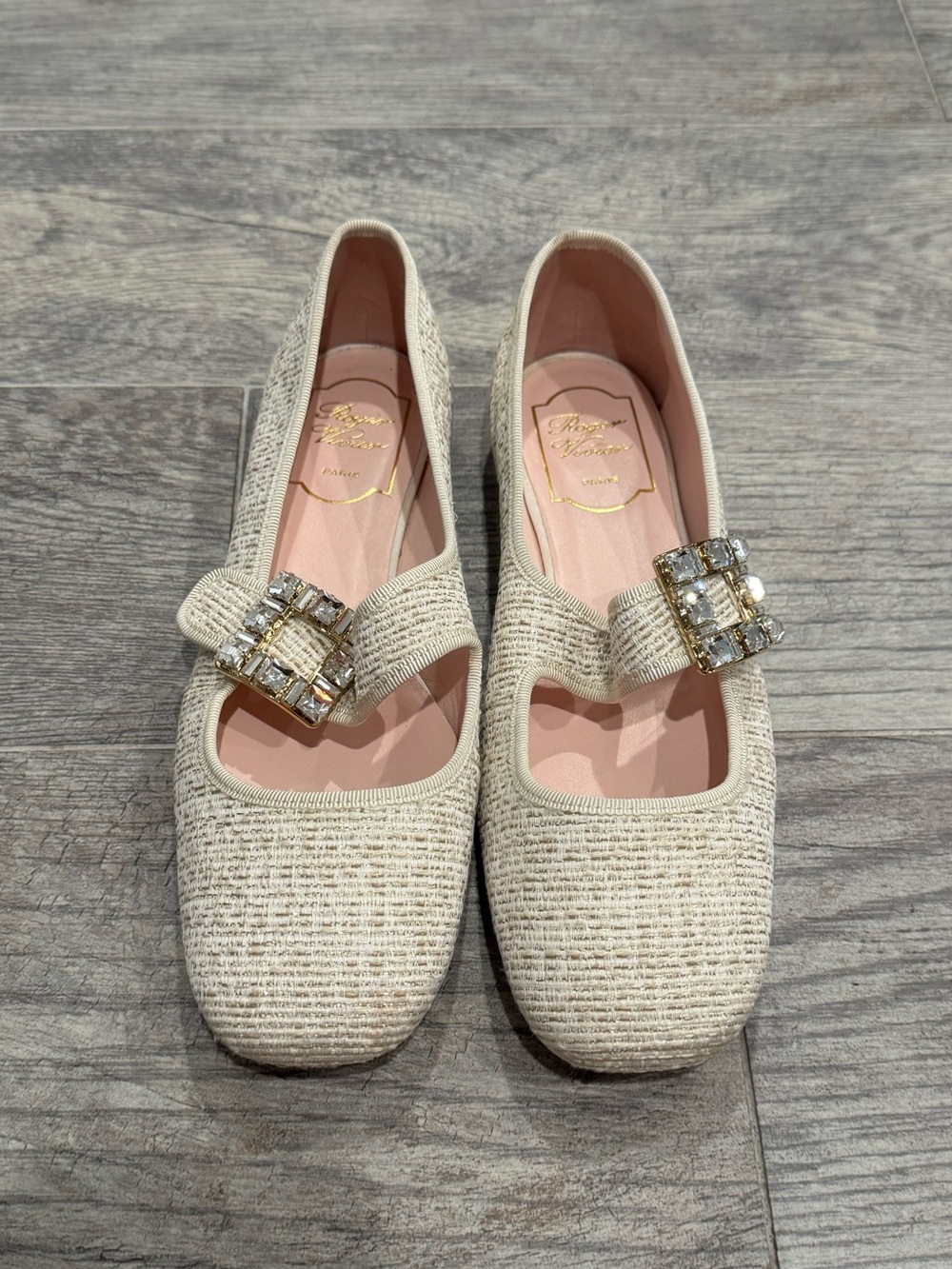 Roger Vivier Très Vivier embellished ballet flats - Picture 3 of 12